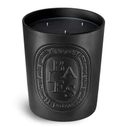 Black Candle Baies