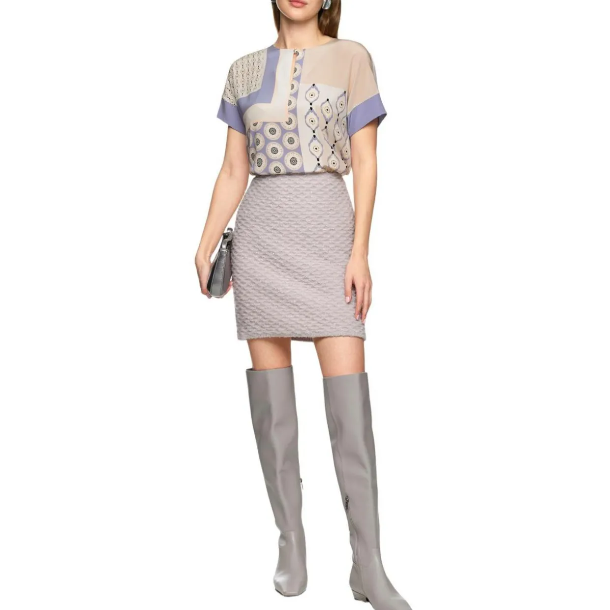 Blusenshirt mit materialmix