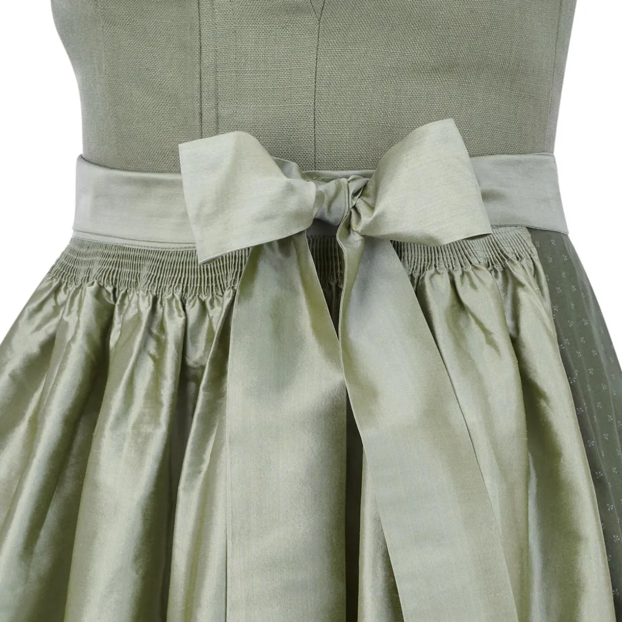 Dirndl Wiessee 80cm