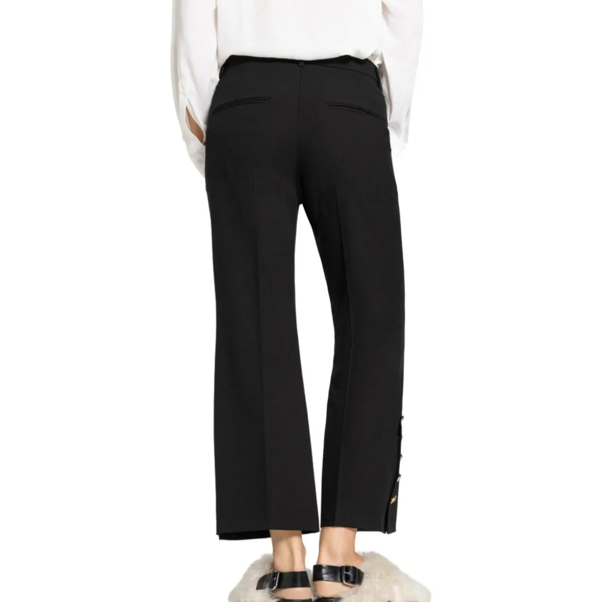 Hose France statement slit