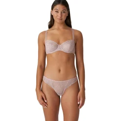 JANE schwarz String