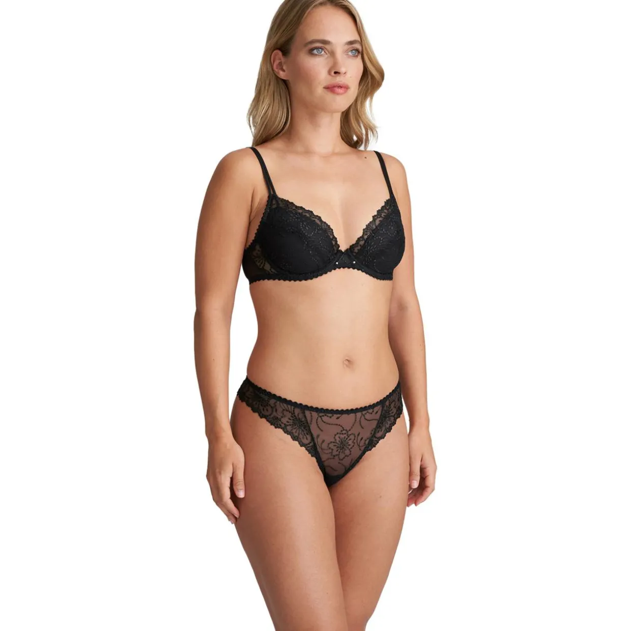 JANE schwarz String