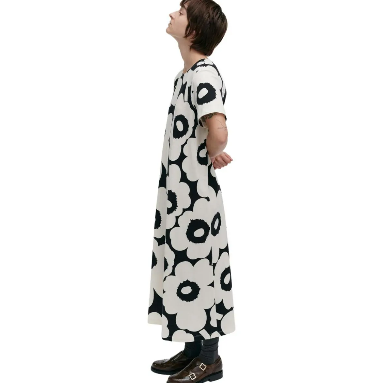 Kleid PISTEINEN UNIKKO