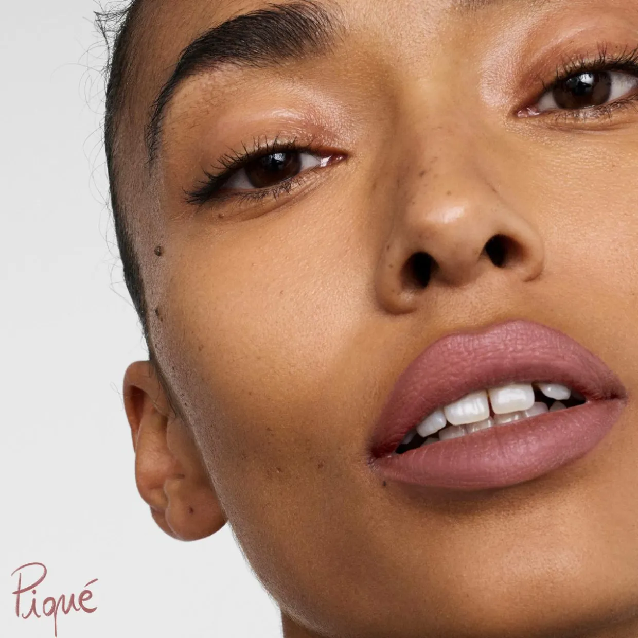 Lip Suede Matte Lipstick Piqué