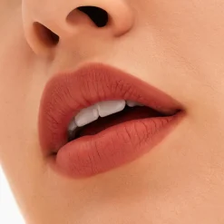 M·A·C Locked Kiss 24hr Lipstick