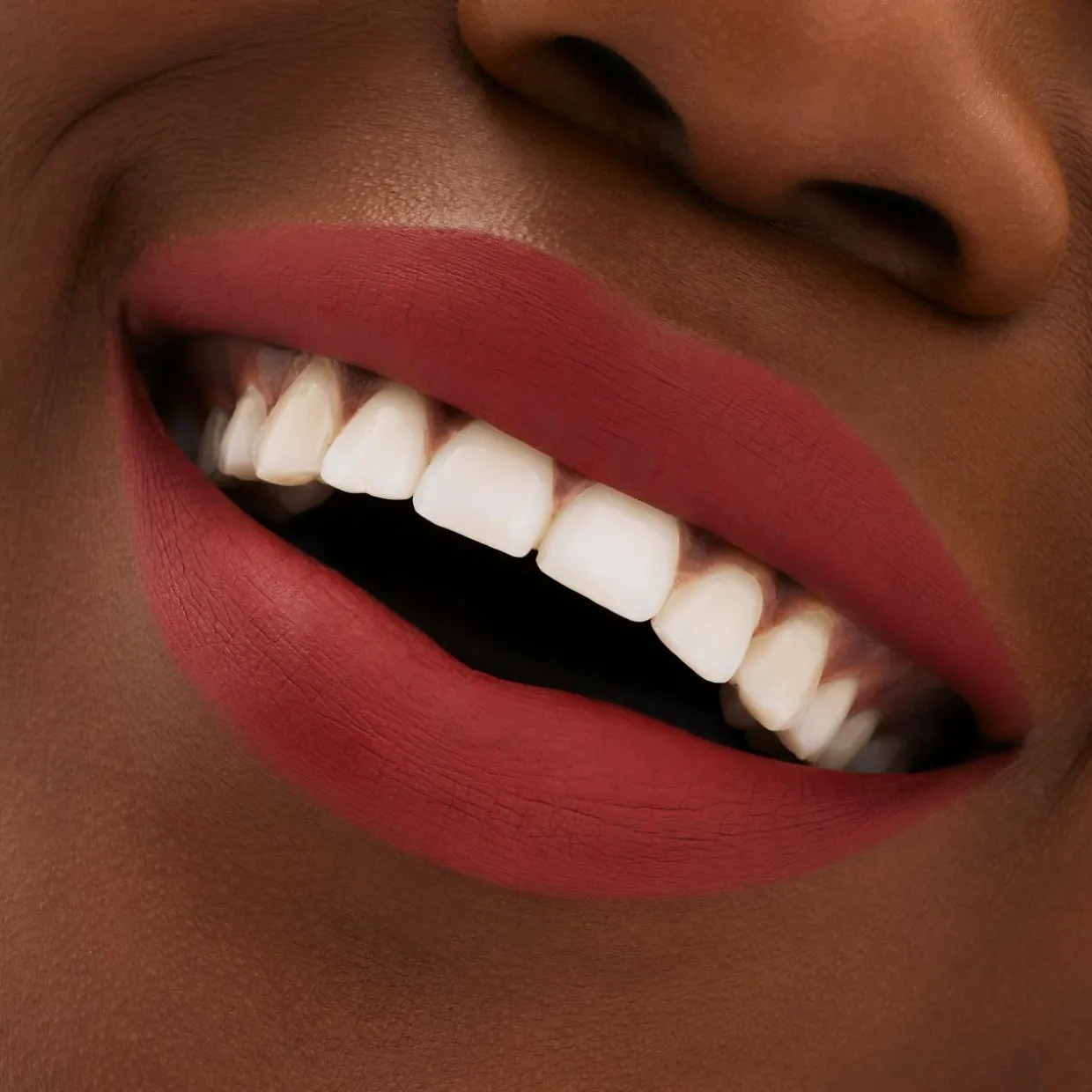 M·A·C Locked Kiss 24hr Lipstick