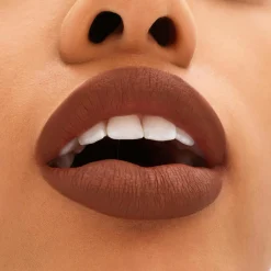 M·A·C Locked Kiss 24hr Lipstick