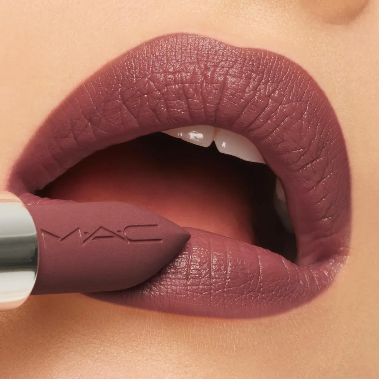 Macximal Matte Lipstick