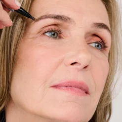 Mighty Fine Brow Pen - Superfine triple tip brow pen