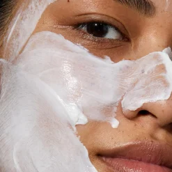 Queen Cleanser