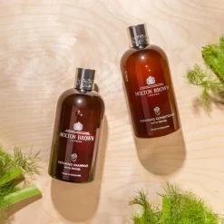 Repairing Shampoo With Fennel