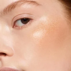 Soleil de Feu Glow Highlighter