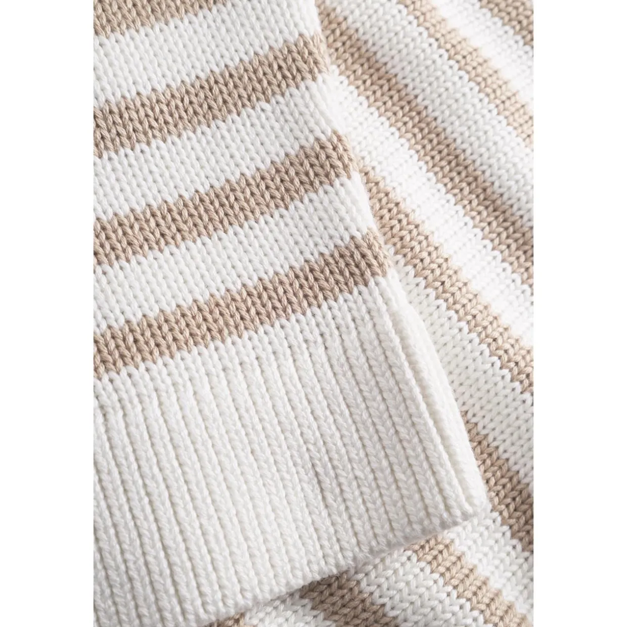 Strickjacke Kola