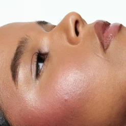 Strobe Beam Liquid Blush