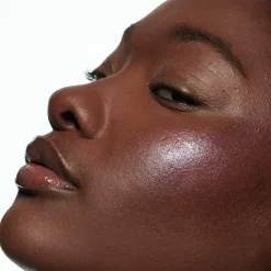 Strobe Beam Liquid Blush