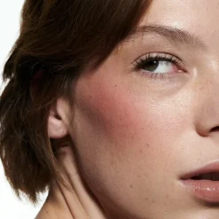 Strobe Beam Liquid Blush