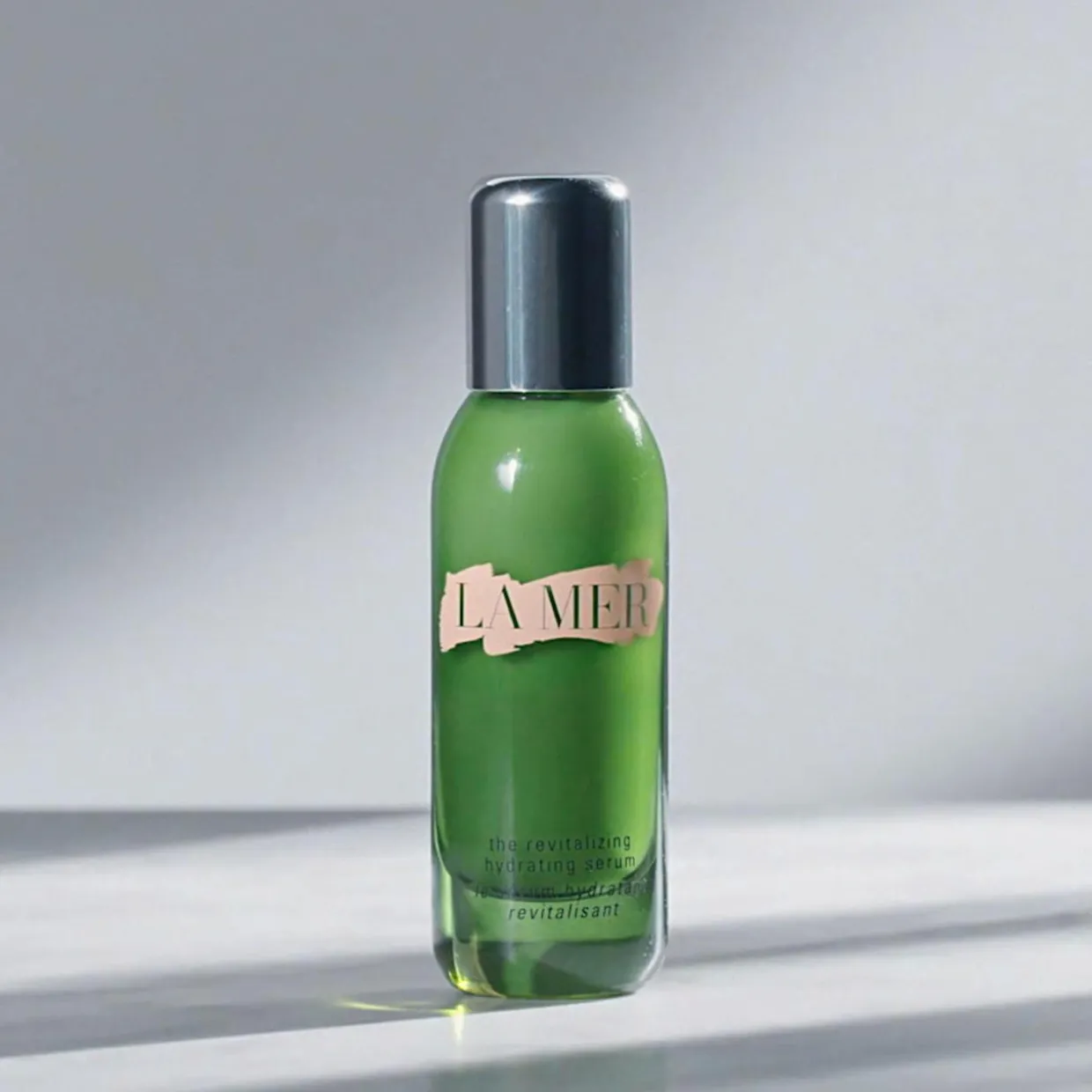 The Revitalizing Hydrating Serum
