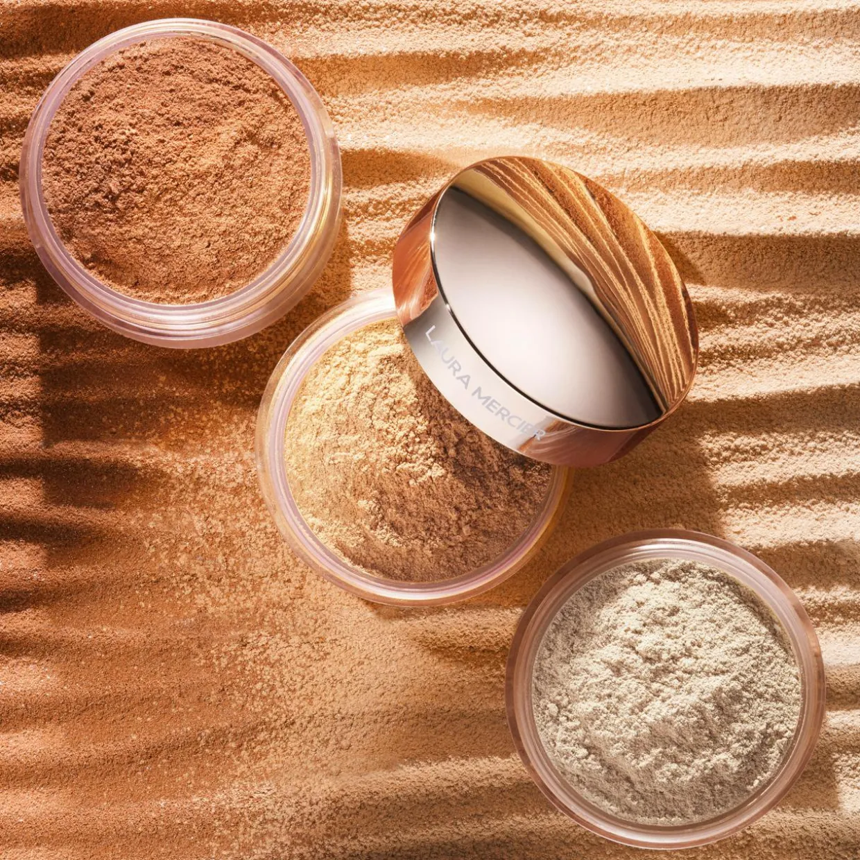 Translucent Loose Setting Powder Light Catcher