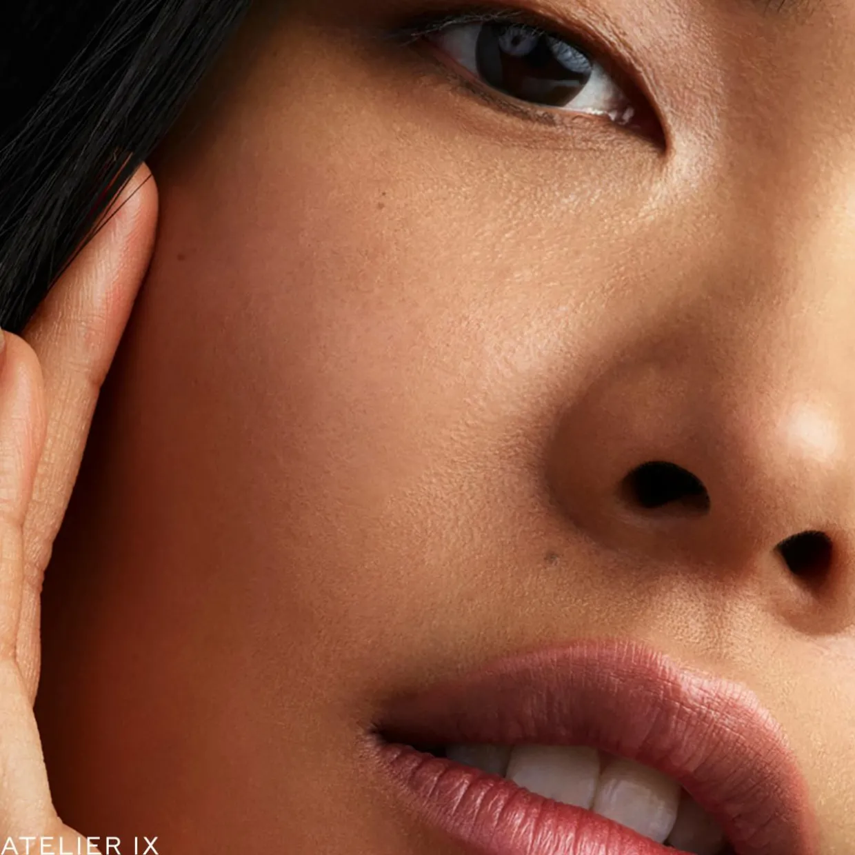 Vital Skin Foundation Stick IX